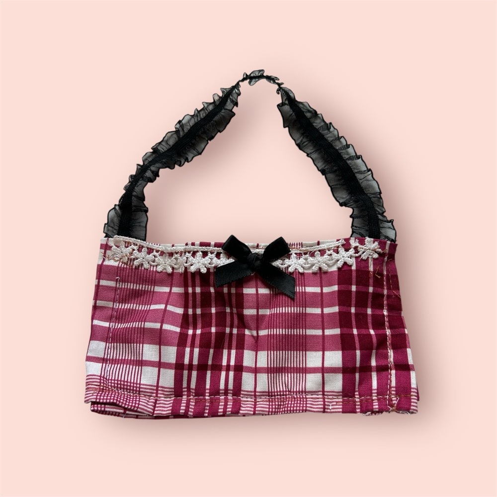 Elegant Plaid Shoulder Bag with Black Bow
